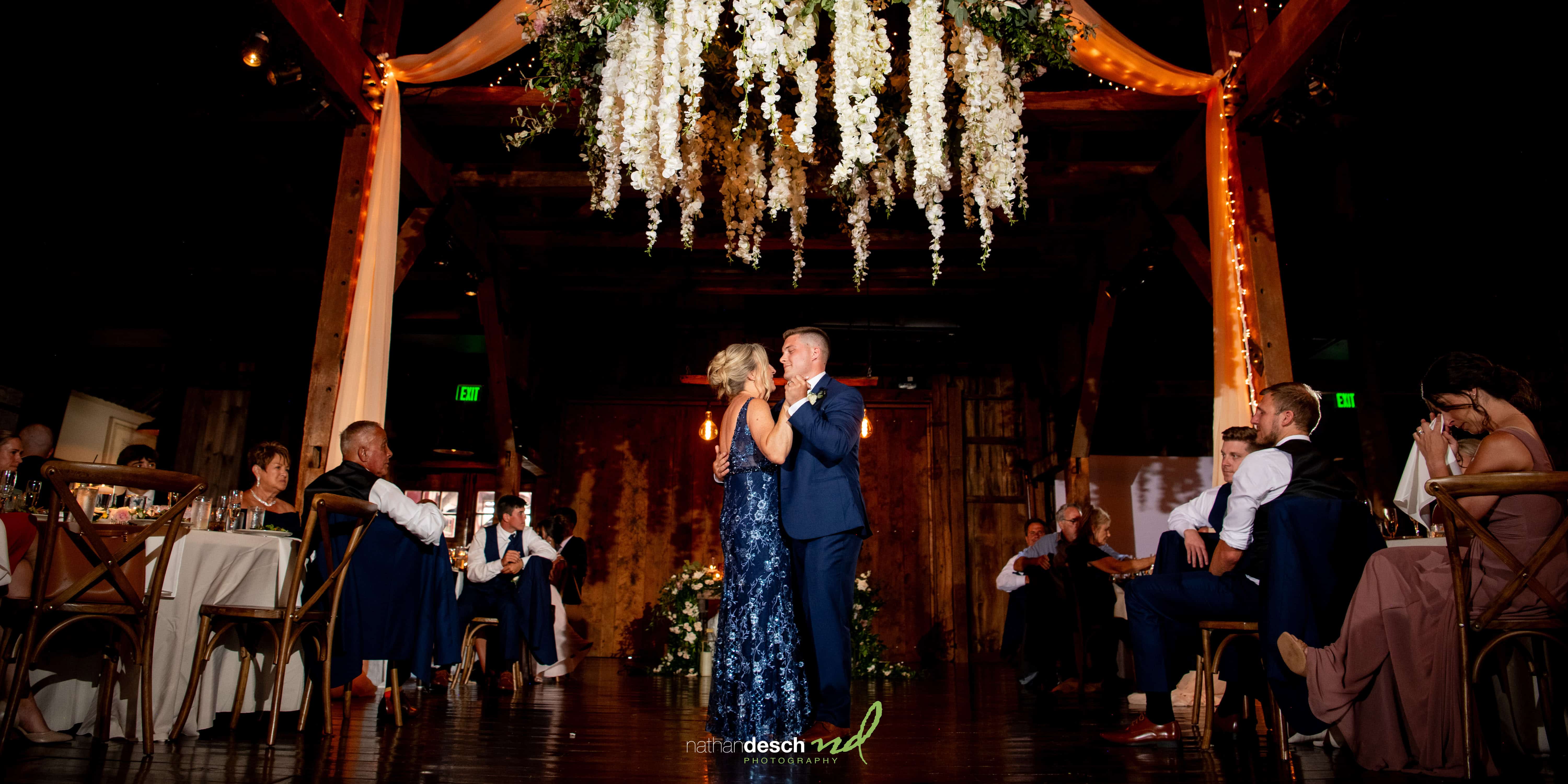 mother son dance at wedding